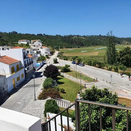 Hospedaria Firmino Bernardino Guest house Odeceixe