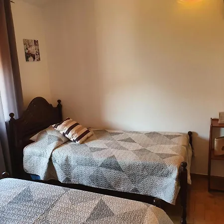 Hospedaria Firmino Bernardino Guest house