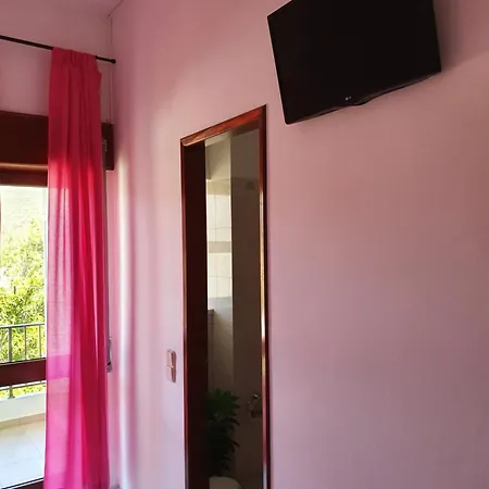 Hospedaria Firmino Bernardino Guest house