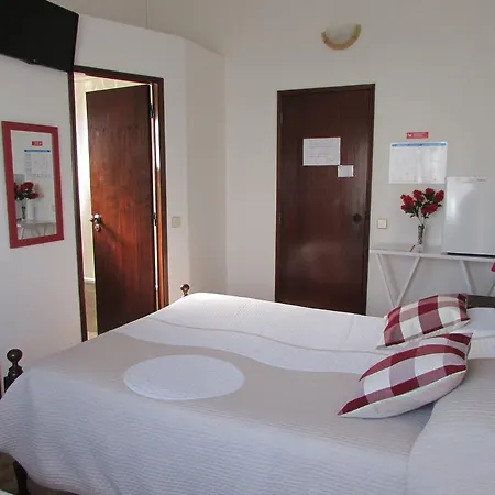 Guest house Hospedaria Firmino Bernardino Odeceixe